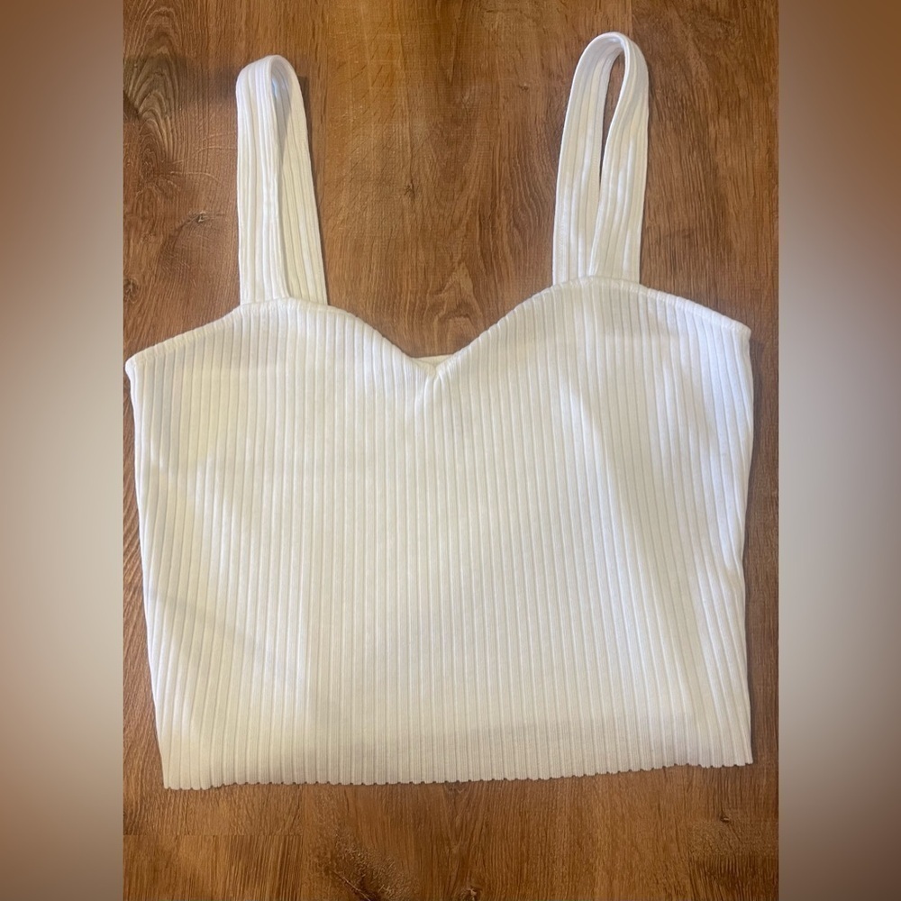 Me to We White sweatheart crop top​​​​​​​